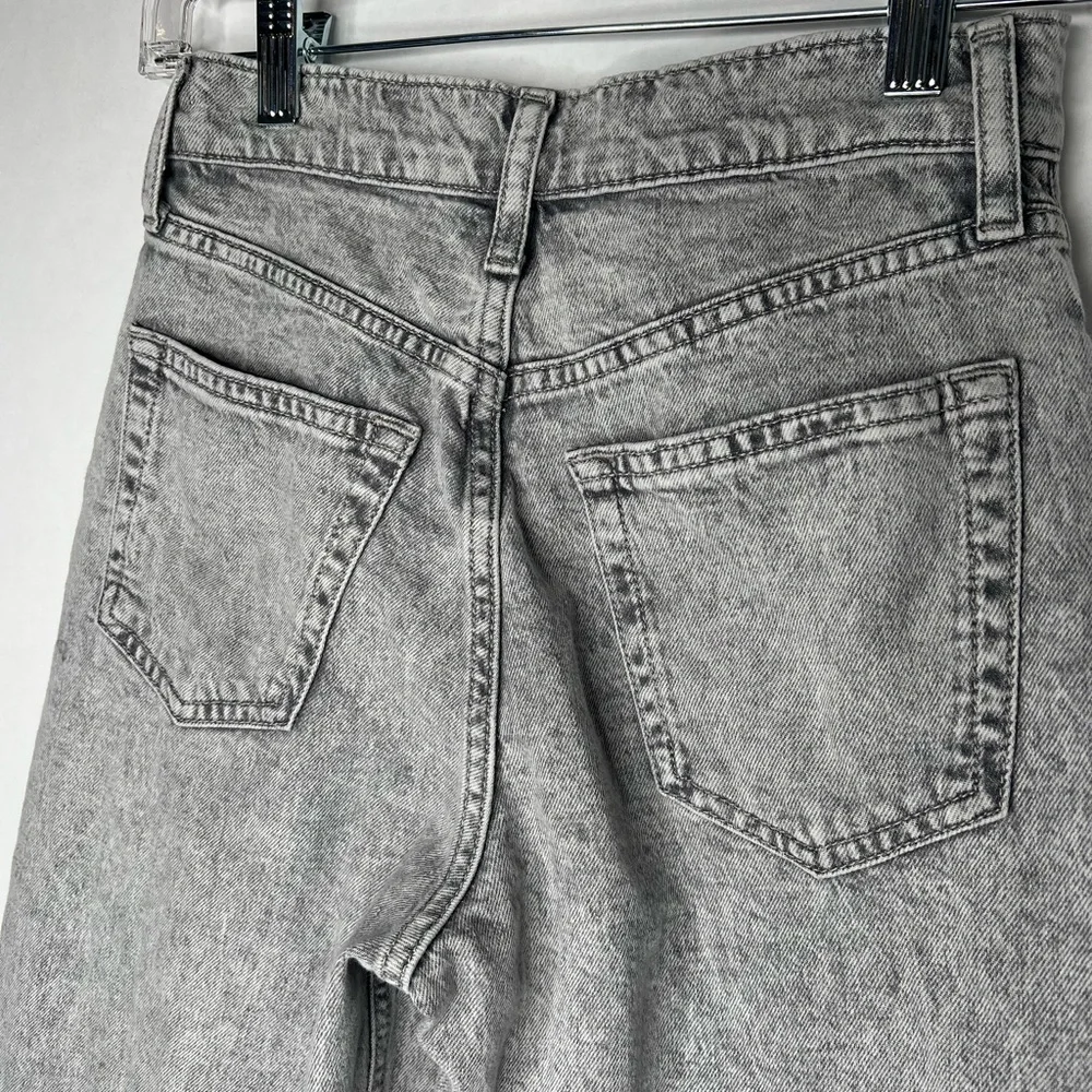 Gap Teen Girls Size 14 Stonewashed Gray‎ Mom Jeans